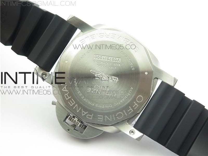 PAM683 Luminor Submersible VSF 1:1 Best Edition on Black Rubber Strap P.9010 Clone